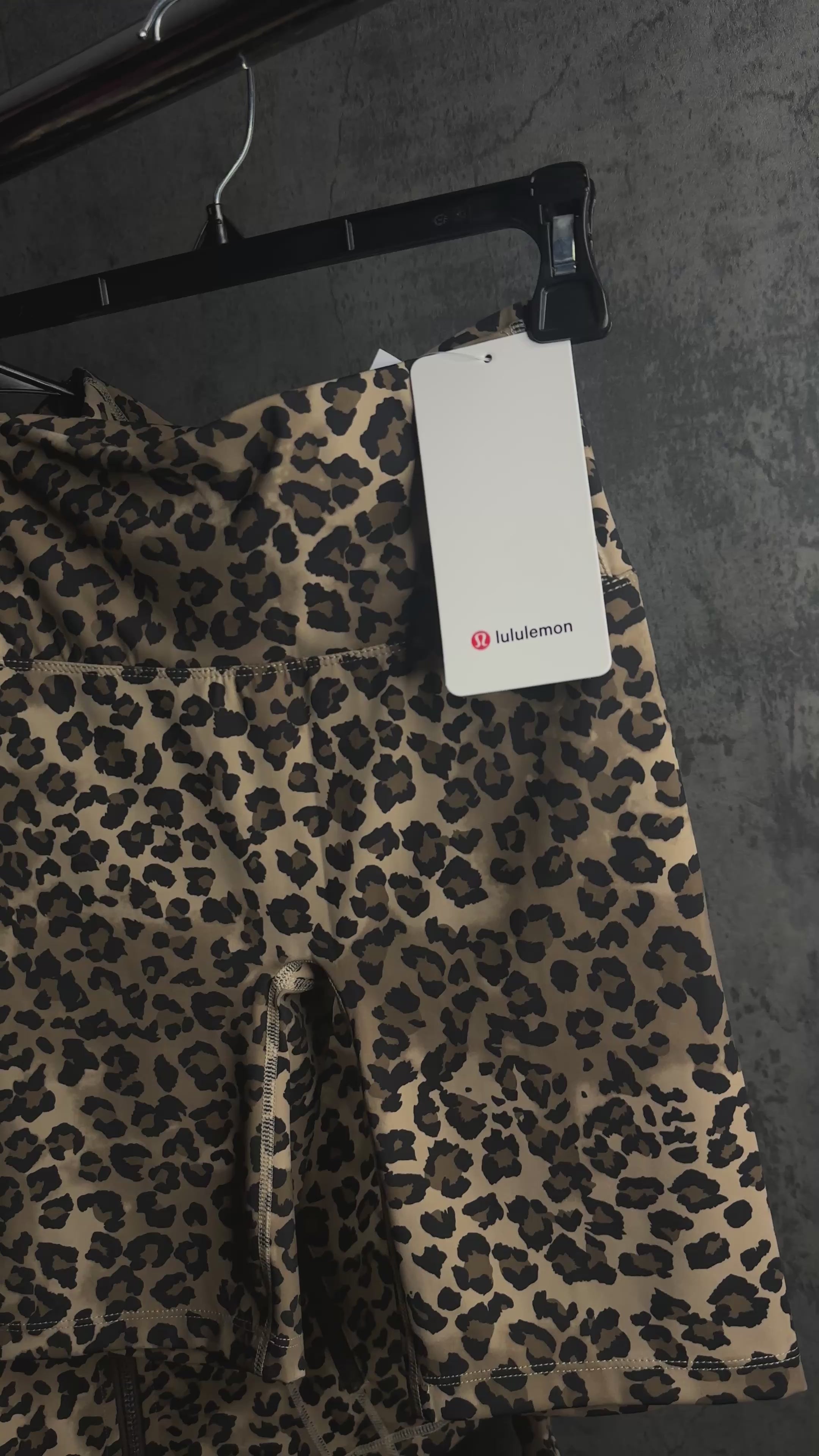 LEOPARD DEFINE SHORTS ONLY